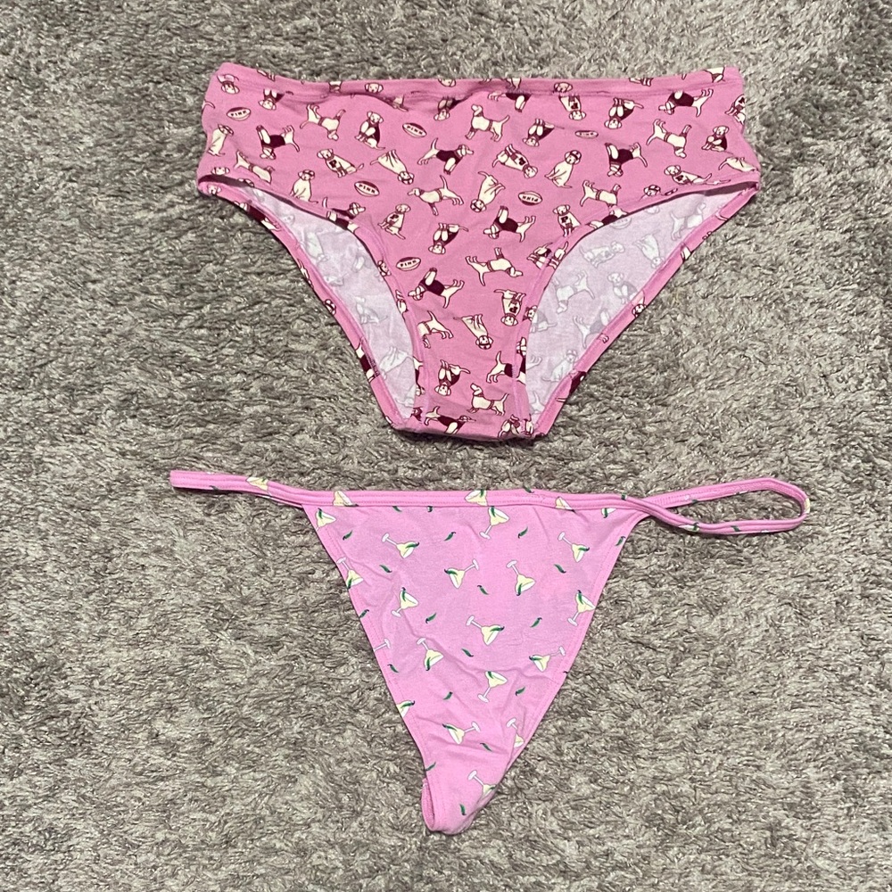 PINK Victoria's Secret Pink Printed Cheeky & Thong Set